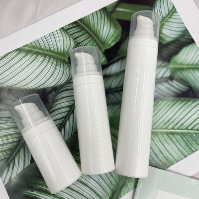 क्रीम के लिए वायुहीन पंप बोतल सिल्क स्क्रीनिंग 50ml पर गोल स्नैप