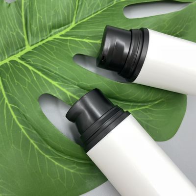 स्किन केयर खाली ब्लैक लोशन पंप बोतल 15ml 30ml 50ml पीपी स्नैप ऑन