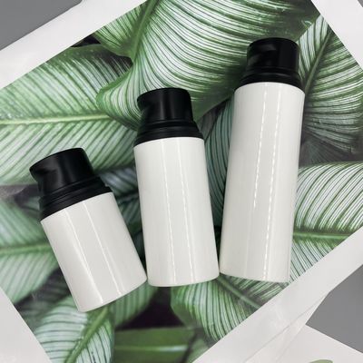 स्किन केयर खाली ब्लैक लोशन पंप बोतल 15ml 30ml 50ml पीपी स्नैप ऑन