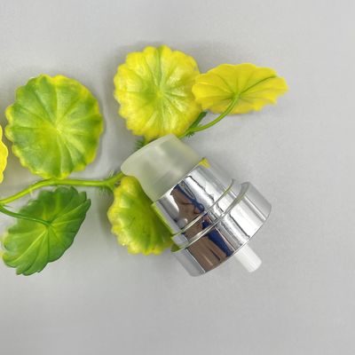 लिक्विड फाउंडेशन क्रीम पंप डिस्पेंसर 304H स्प्रिंग 0.3 मिली खुराक 24/410 सिल्वर क्लोजर